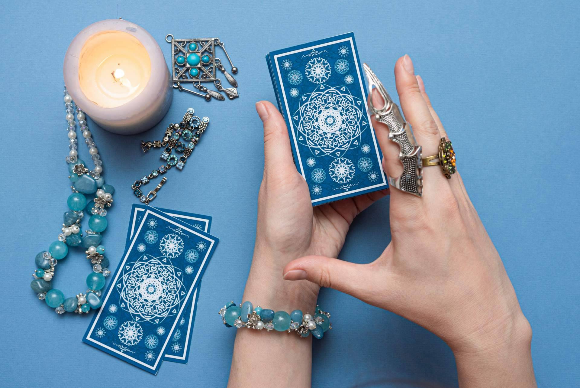 Tarot de Luz María asegura un servicio de videncia y aciertos sobre el futuro