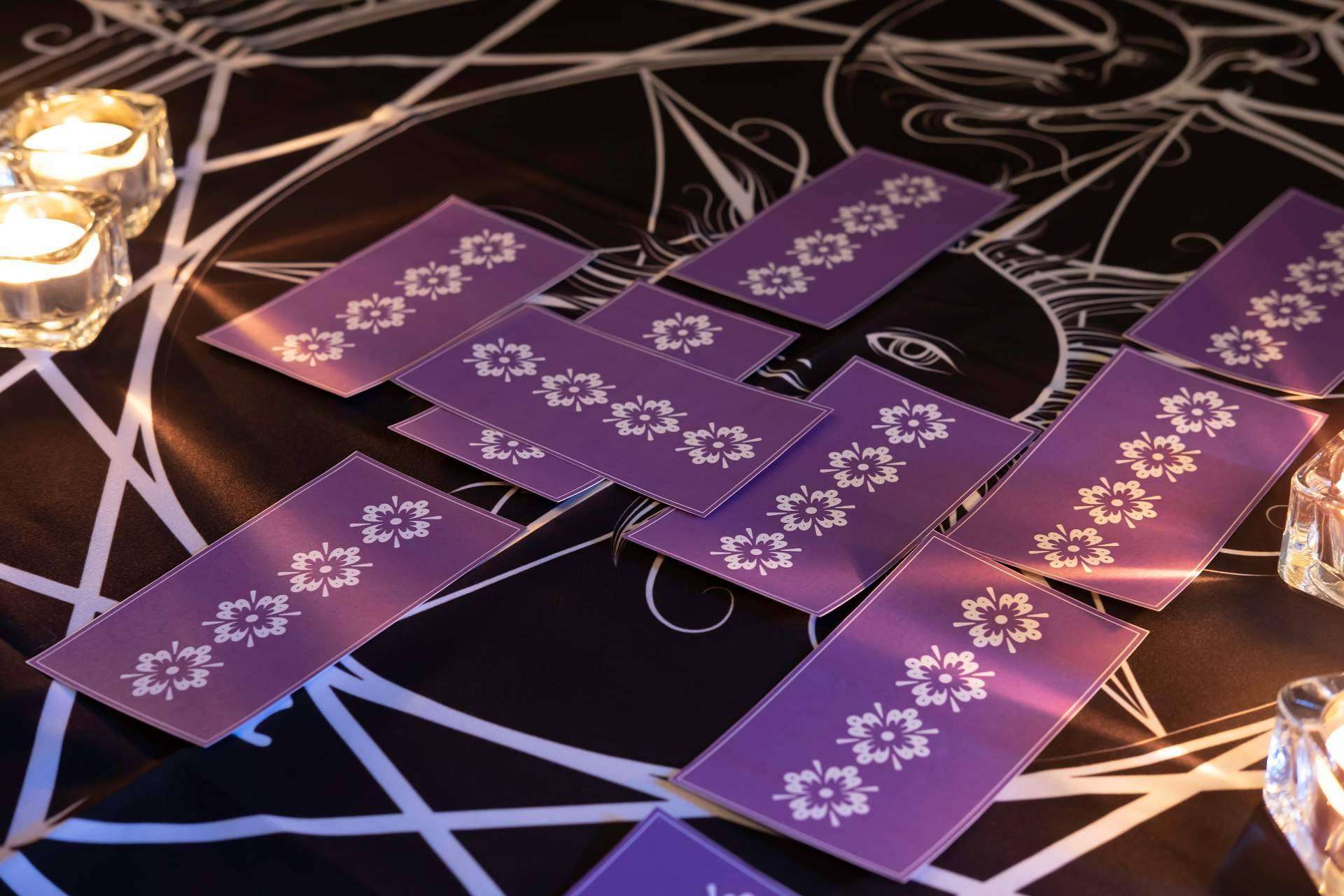 Una de las únicas y pioneras radios, webs de tarot y cartomancia