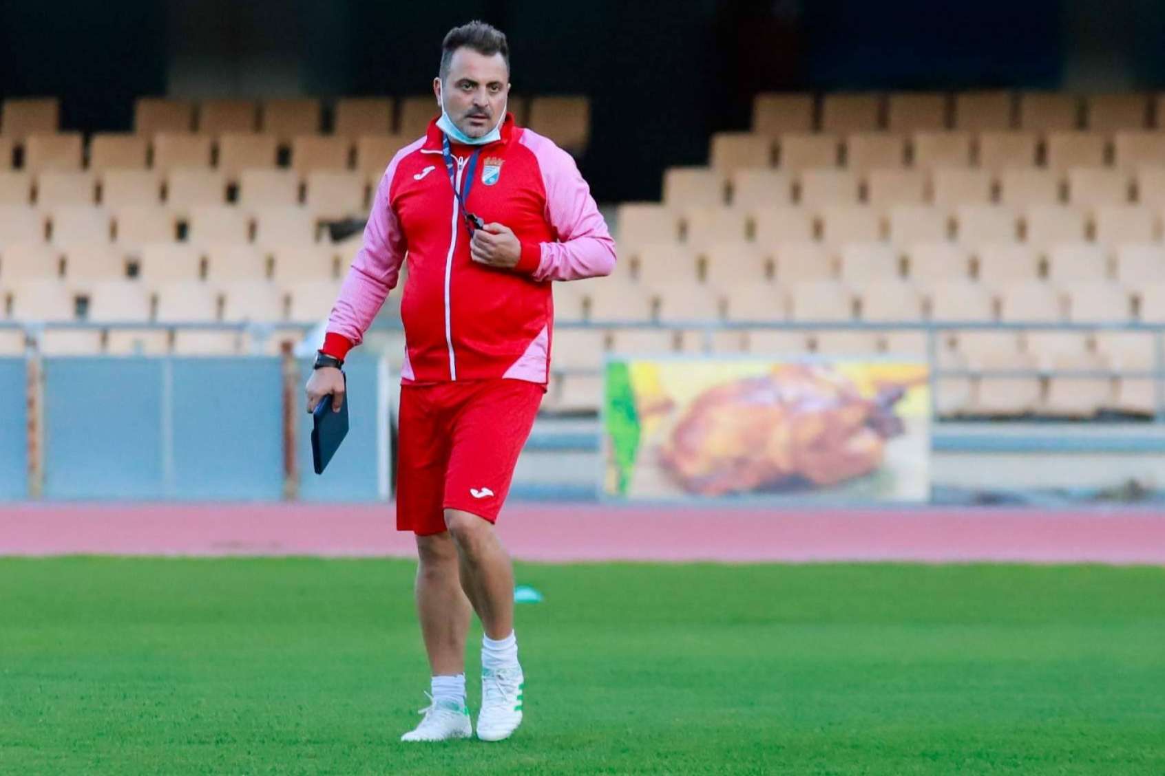 El asesoramiento personalizado para entrenadores de fútbol de Joaquín Poveda