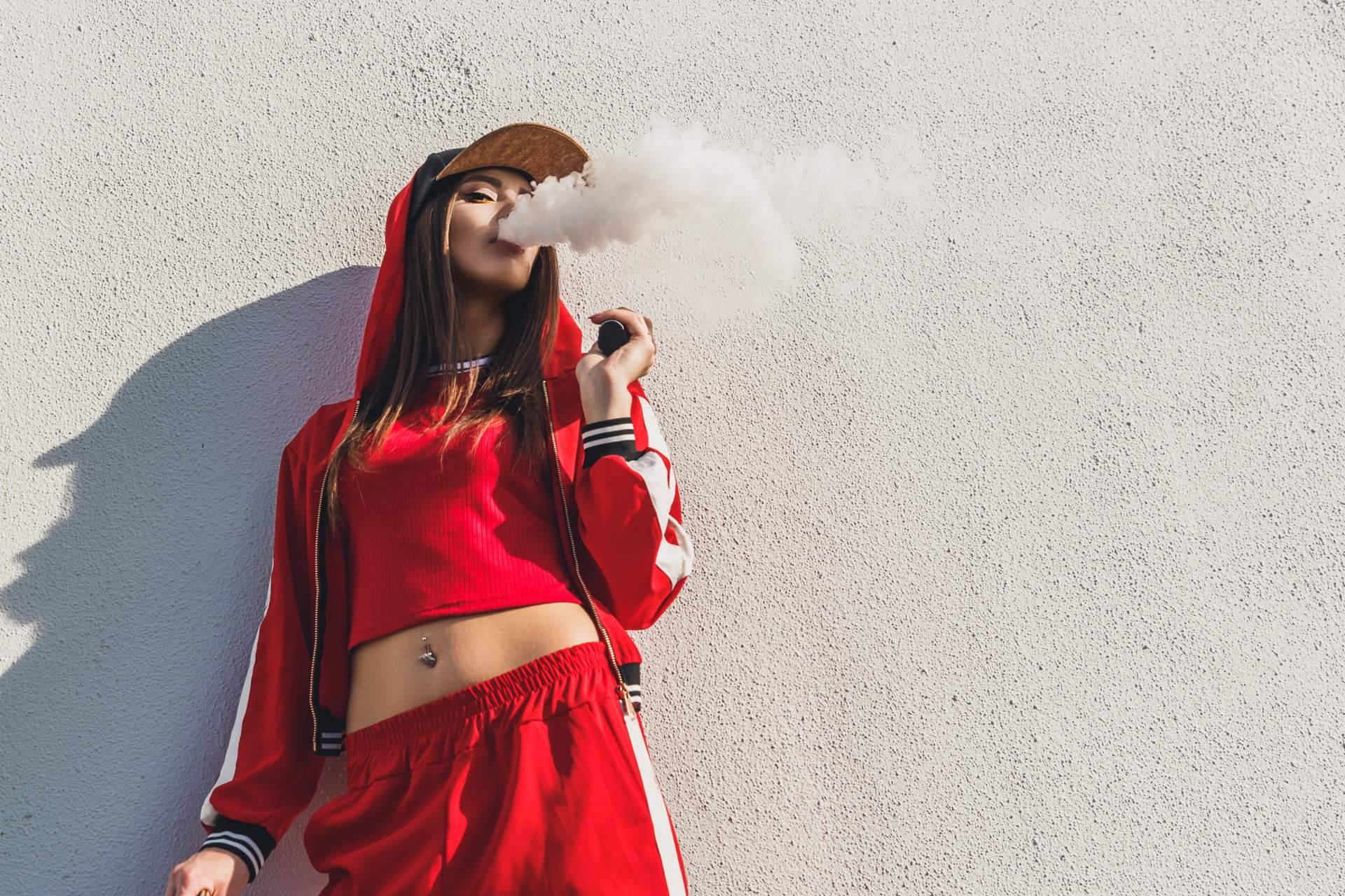 Las principales ventajas del vaper recargable, por VitalCigar