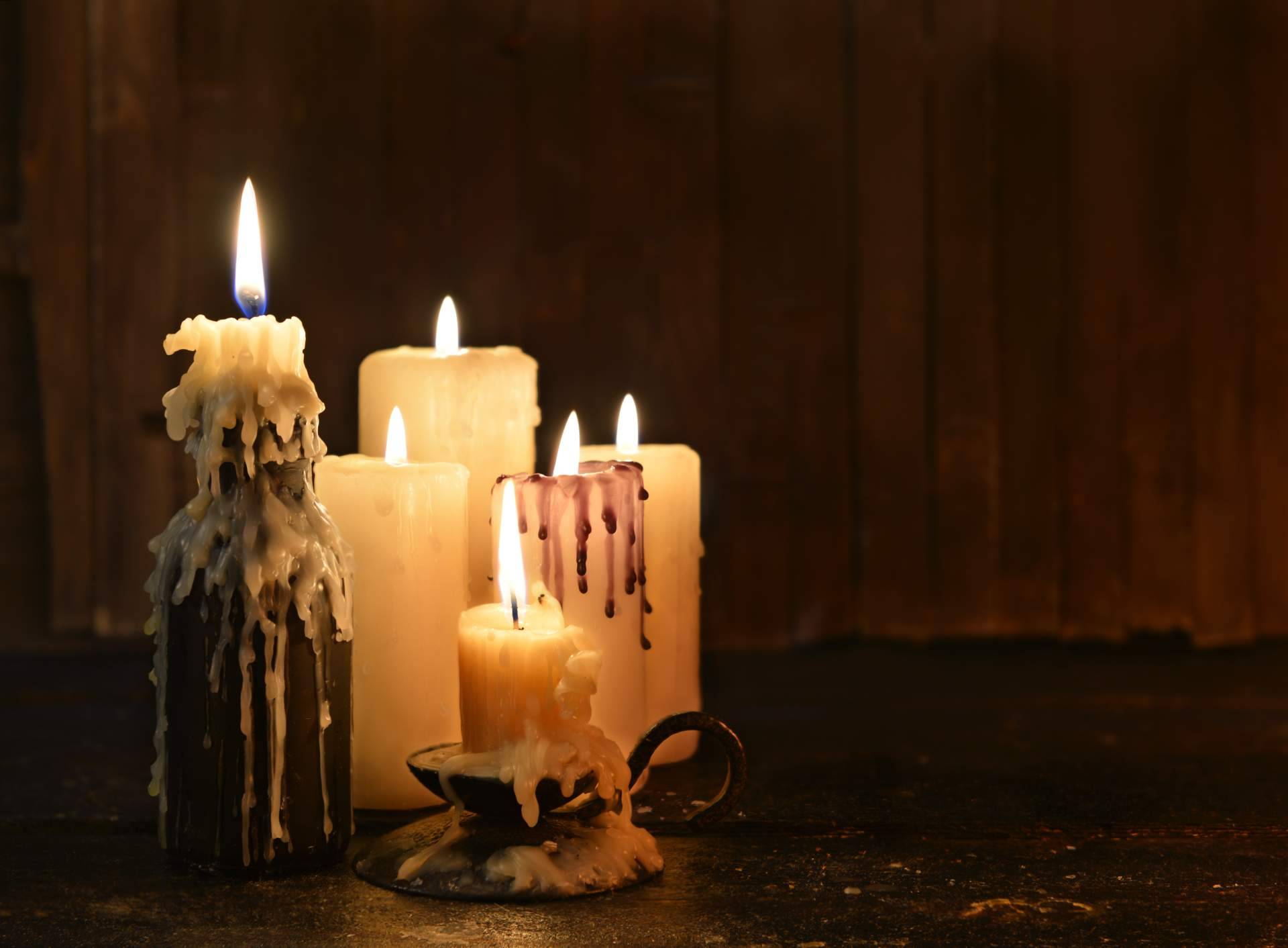 Bindi, la tienda de velas, descubrir el mensaje de las velas cuando queman